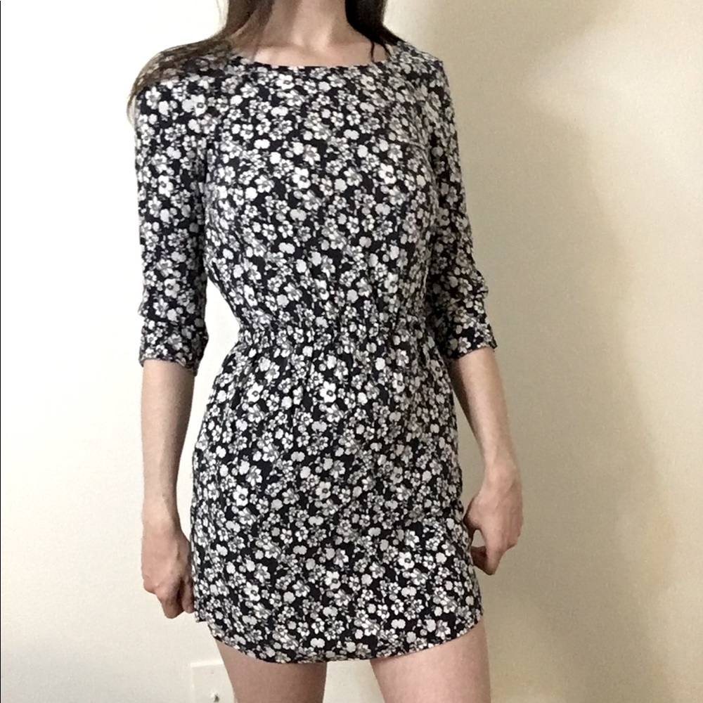 Divided Floral 3/4 Sleeve Dress